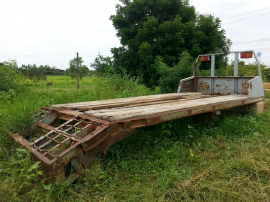 ขายหางเทรลเลอร์ หางใหญ่ขึ้นPC200ได้สบาย สภาพพร้อมใช้งาน สนใจสอบถามรายละเอียดเพิ่มเติมโทร 090-8588220คุณนะ หรือ www.truck.in.th/498