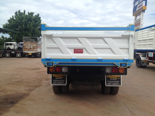 ขายครับ ISUZU ROCKY 6 ล้อดั้มพ์ดิน ยาง 825 ครับ พร้อมเล่ม