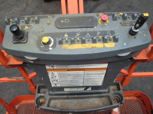 บริการให้เช่ารถกระเช้า สภาพดี (พร้อมคนเทรนหน้างาน) รายวัน รายสัปดาห์ รายเดือน ราคาถูก สนใจเช่ารถกระเช้าติดต่อคุณสิรินดา โทร.084-874-2936