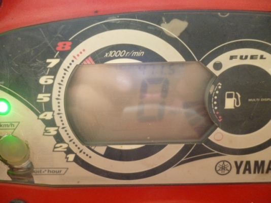 ขายเจ็ทสกี YAMAHA VX110 พร้อมเทรลเลอร์ลากเจ็ทสกี ของมือสองนำเข้าจากต่างประเทศ สนใจติดต่อ 081-981-9339