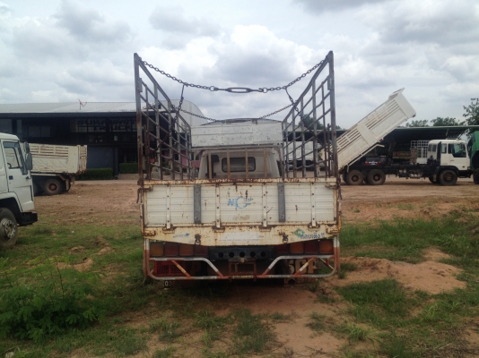 ขาย 6 ล้อ HINO FC เครื่อง WO4D 117 แรงม้าระบบ NGV ระบบดูกระบะ 5 เมตร สูง 2.0 เมตร สวยๆครับ