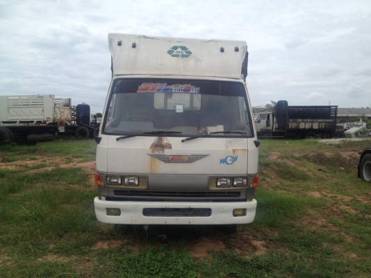 ขาย 6 ล้อ HINO FC เครื่อง WO4D 117 แรงม้าระบบ NGV ระบบดูกระบะ 5 เมตร สูง 2.0 เมตร สวยๆครับ