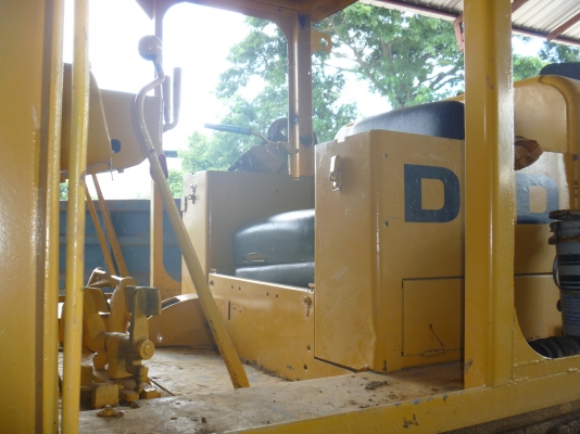 ต้องการขายรถแทคเตอร์ D5D