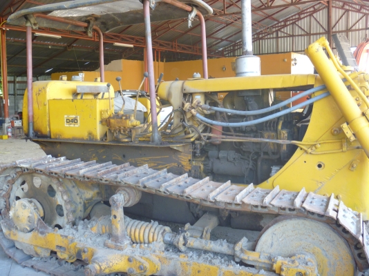 ต้องการขายรถแทคเตอร์ D4D