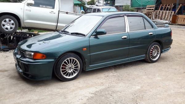 รถบ้านใช้เองรักษาดีมากเครื่องดีประหยัดติดแก๊สลงเล่มแล้ว