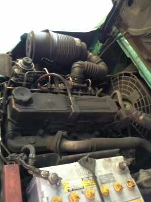 +++ ขายโฟล์คลิฟท์ MITSUBISHI FD30 (รุ่นใหม่) รถสภาพดี พร้อมใช้  ขนาด 3 ตัน เสา 3 เมตร  เกียร์ธรรมดา  เครื่องยนต์ดีเซล งา 1,070  มม. ยางตัน  *** สนใจรายละเอียด  ราคา  คุยได้ครับ โทร. 081-659-7598 ครับ ***