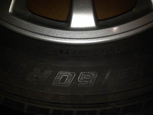 ขายล้อแม็ก mitsubishi lancer ex ขอบ16 พร้อมยาง แยกได้ครับ