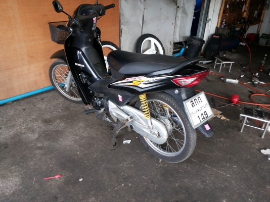 ขายครับรถพล่อมใช่เครื่องดีสีสวย(เล่ม+ชุดโอน)