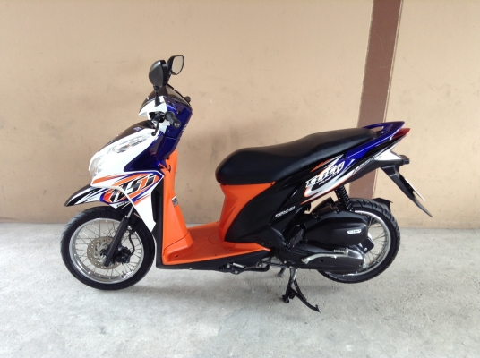 ขาย!!! ฮอนด้าคลิ๊ก125ไอ สภาพสวย ปี56 รถเครื่องดีคับ ทะเบียนครบ ภาษีไม่หมด
