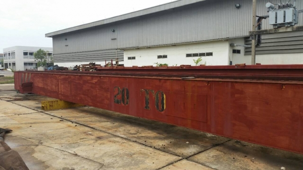 ขายเครนในอาคาร 5 ตัน เดแมกซ์ 1 ชุดและ 15 ตันรางคู่ 1 ชุดความยาว 20 เมตรทั้ง 2 ขนาด