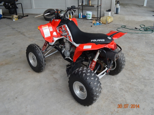 ATV Polaris Outlaw 525S