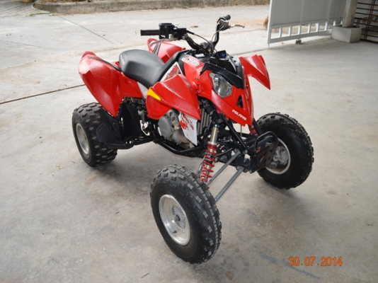 ATV Polaris Outlaw 525S