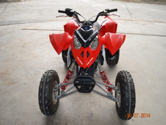 ATV Polaris Outlaw 525S