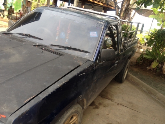 1990 NISSAN, BIG M 2.7 DX SINGLECAB 1990 NISSAN, BIG M 2.7 DX SINGLECAB