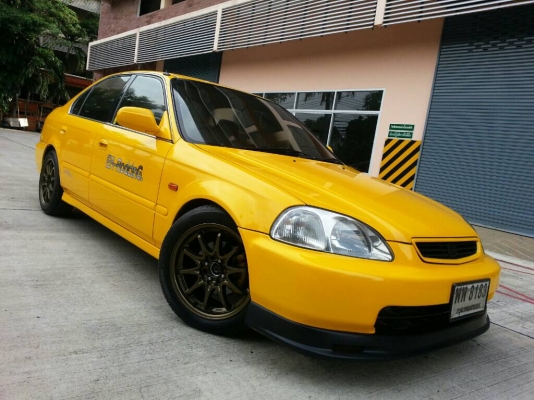 ขายEK SPOON  ตัวท็อป AIRBAG ABS ล้อCE28 ท่อJS-racing ดิส4ล้อ มือเดียวออกห้าง ไม่เคยชน รถสวย มีเสน่ห์คับ