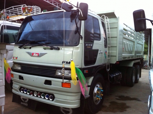 ขายรถบรรทุกสิบล้อดัมพ์ HINO 3M เครื่องเดิม 240 แรง เกียร์เดิม สโลด์ยก กระบะสามมิตร ทะเบียนพร้อม