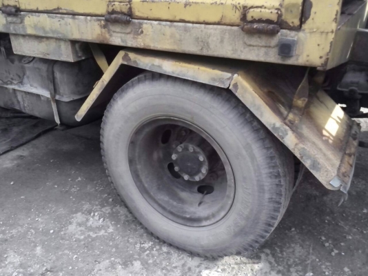 ขายรถ6ล้อติดเครนพับ5ตัน พร้อมทำงาน