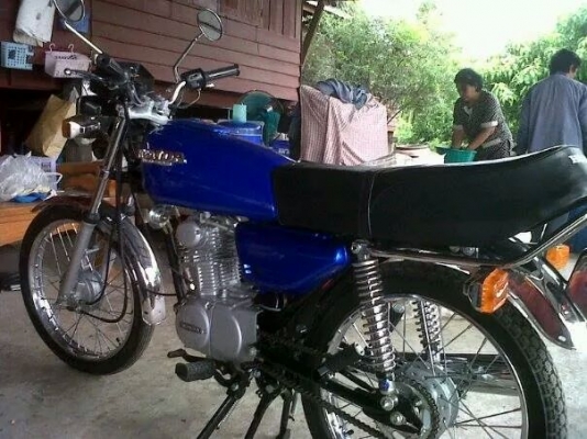 ขายGL 100 ครับ สีทำมายังสวยครับ เครื่องดีมากครับcdiแล้วครับ พร้อมทะเบียน สนใจติดต่อได้เลยนะคครับ หรือจะนัดดูรถได้ครับแจ้งล่วงหน้าได้ครับ ราคาต่อรองได้ครับ ขายGL 100 ครับ สีทำมายังสวยครับ เครื่องดีมากครับcdiแล้วครับ พร้อมทะเบียน สนใจติดต่อได้เลยนะคครับ หรือจะนัดดูรถได้ครับแจ้งล่วงหน้าได้ครับ ราคาต่อรองได้ครับ