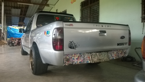 ขาย ford ranger 2.5 XLS ปี 02 แต่งซิ่งพร้อมหล่อ ครบๆ สักคันคับ