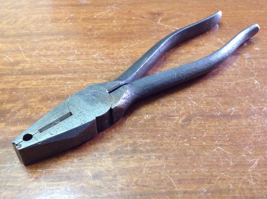 ขายคีมตัด VINTAGE UTICA หลายรุ่น 4" 6" 7.5" 8" ขายคีมตัด VINTAGE UTICA หลายรุ่น 4" 6" 7.5" 8"