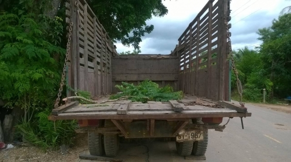 ขาย 10 ล้อหัวยาว 2 เพลาใหญ่จัมโบ้ เครื่อง EH700 168 แรงม้า คัสซีสวยจัดตลอดเส้น สโลว์กลาง ยางเต็ม ทะเบียนเต็มพร้อมโอนครับ