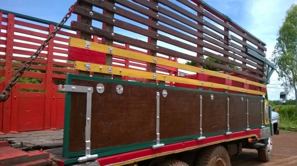 ขาย 10 ล้อหัวยาว 2 เพลาใหญ่จัมโบ้ เครื่อง EH700 168 แรงม้า คัสซีสวยจัดตลอดเส้น สโลว์กลาง ยางเต็ม ทะเบียนเต็มพร้อมโอนครับ