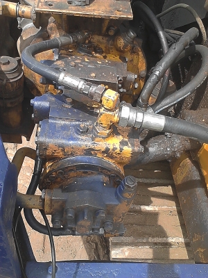 ขายแบคโฮครับ PC60-5 ราคาถูกๆครับลดอีกครับ