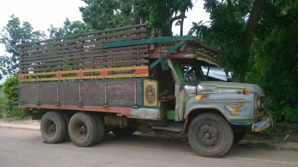 ขาย 10 ล้อหัวยาว 2 เพลาใหญ่จัมโบ้ เครื่อง EH700 สโลว์กลาง ยางเต็ม ทะเบียนเต็มพร้อมโอน สภาพสวยพร้อมใช้ครับ ขาย 10 ล้อหัวยาว 2 เพลาใหญ่จัมโบ้ เครื่อง EH700 สโลว์กลาง ยางเต็ม ทะเบียนเต็มพร้อมโอน สภาพสวยพร้อมใช้ครับ