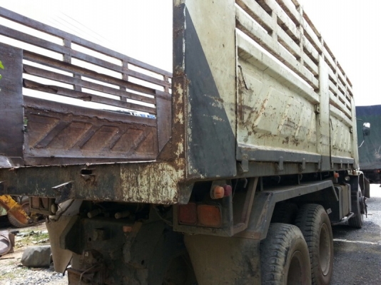 รถอีซูซุ 10 ล้อดั๊ม 270 แรงม้า. ปี 49 สนใจติดต่อ 081 - 6079515 รถอีซูซุ 10 ล้อดั๊ม 270 แรงม้า. ปี 49 สนใจติดต่อ 081 - 6079515