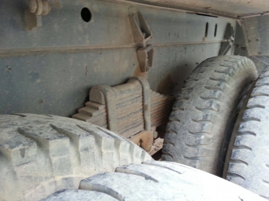 รถอีซูซุ 10 ล้อดั๊ม 270 แรงม้า. ปี 49 สนใจติดต่อ 081 - 6079515 รถอีซูซุ 10 ล้อดั๊ม 270 แรงม้า. ปี 49 สนใจติดต่อ 081 - 6079515