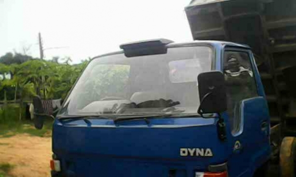 ขายรถดั้มโตโยต้าไดน่า