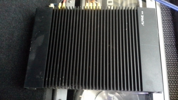 แอมป์ Alpine Bridgeable Power Amp แบบ 2 Ch, Made in Japan