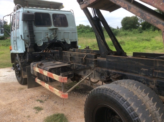 ขายISUZU ROCKY ดั๊ม 195แรง นางฟ้าแท้ รถห้าง เบรคจิฟฟี่ พวงมาลัยพาว์เวอร์ ยางดี เครื่องดี ครัทซีสวย ขาย 700,000 บาท(ติดต่อโชกุล-ศุภากร 081-4252943)