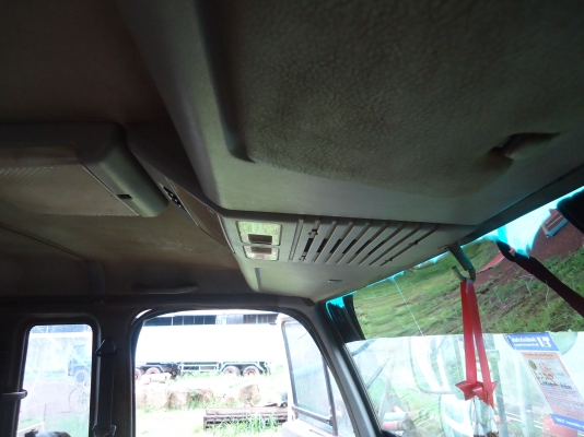 ขายด่วนรถสิบล้อCW30Mดรั้มวางเครือง260แรงโบวางหัวนอก