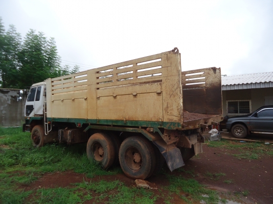 ขายด่วนรถสิบล้อCW30Mดรั้มวางเครือง260แรงโบวางหัวนอก