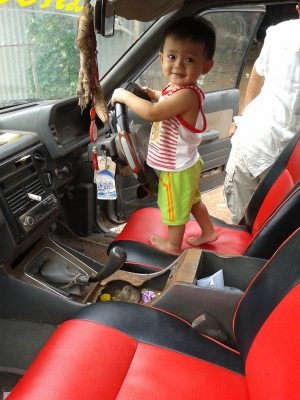 ขายด่วน รถ mazda b2500  สภาพรถสวย  เครื่องดี ยางใหม่  แอร์เย็น