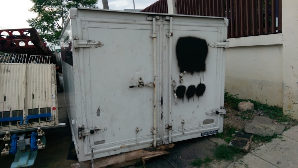 ตู้เย็นพร้อมเครื่องทำความเย็น ขนาดเล็ก ยาว 3 เมตร กว้าง 167