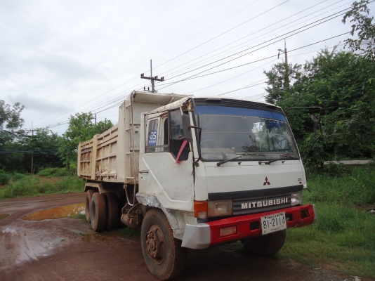 ขายด่วนรถสิบล้อหลงTDชีL1974ดรั้มKACเครืองเดิมเกียร์10สปีท