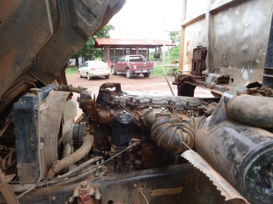 ขายด่วนรถสิบล้อหลงTDชีL1974ดรั้มKACเครืองเดิมเกียร์10สปีท