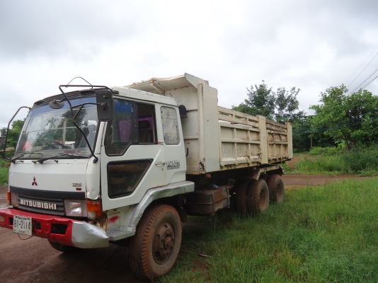 ขายด่วนรถสิบล้อหลงTDชีL1974ดรั้มKACเครืองเดิมเกียร์10สปีท