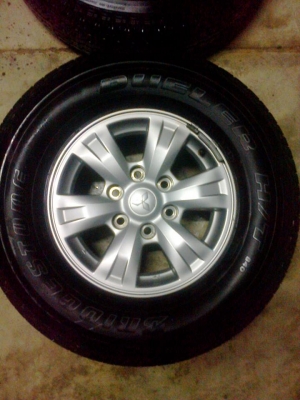 ล้อแม็กซ์ไททัลพลัส16พร้อมยางบิดโตน26570R16ปี14สวยๆ