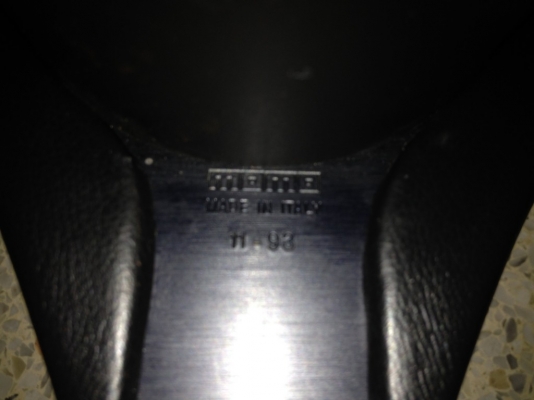 MOMOสามก้านพร้อมคอISUZU MU เก่าญี่ปุ่นแท้สภาพสวย