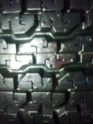 ยางใหม่บิดโตน205R16ถอดป้ายแดงใหม่กริบเส้นสีตุมมีอยู่สวยปี13