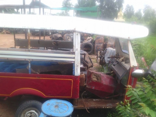 ขายตุ๊กๆ 15000  บาท