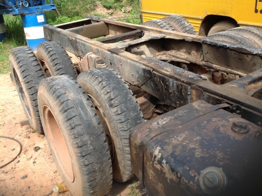 ขาย((250,000)) 10ล้อหัวยาว 2เพลาเดิม มีสโลว์ เครื่องISUZU. 6BG1-175แรง