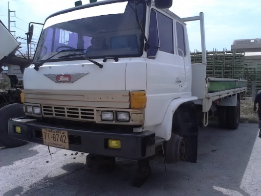 งานเหมา อีกแล้วครับ 1. ไอ้หลงโบ 6D16TG = 2 คัน   2. ISUZU TFR 6ิBD1 = 2 คัน  3. HINO 177 EH700 = 2 คัน