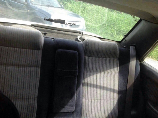 ขายโตโยต้าcoronaเครื่อง1800. ติดแก้สลงเล่มเรียบร้อย