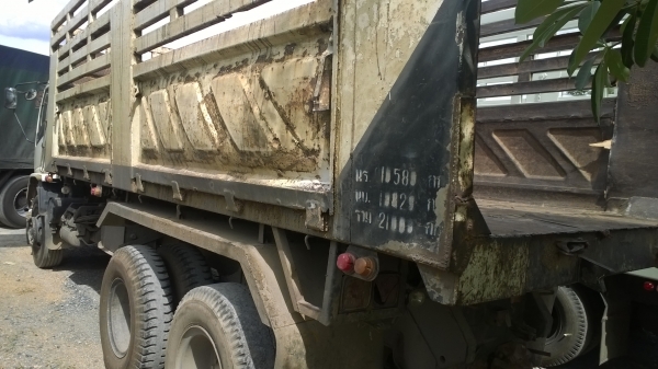 (ขายดาวน์..)10ล้อดั้ม270แรง ISUZU FXZ23NZF2 4 ยูโร2 ปลายปี*48รถสวย..เดิมๆ...ห้างแท้ มีตำหนิที่กระบะดั้มเท่านั้น..