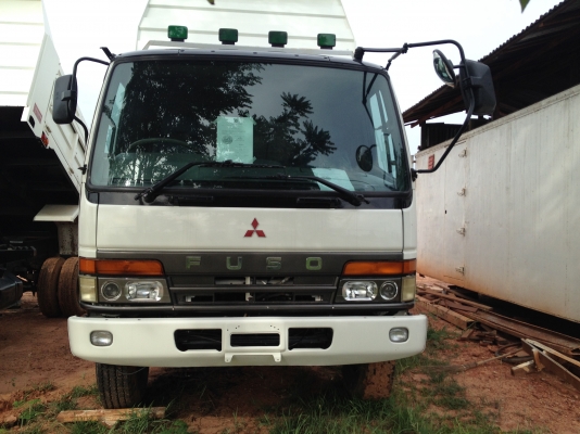 ขายครับ 6 ล้อ FIFTHER เครื่อง 185 แรงม้ากระบะดั้มพ์ดิน มีหลายคันราคาไม่แพง โทรเลยครับ ขายครับ 6 ล้อ FIFTHER เครื่อง 185 แรงม้ากระบะดั้มพ์ดิน มีหลายคันราคาไม่แพง โทรเลยครับ