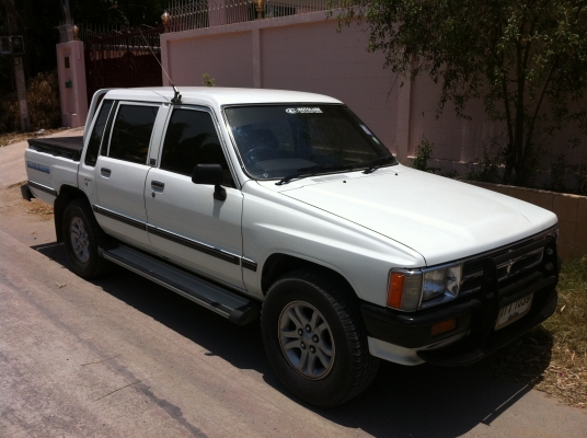 ขายปิ๊กอัพสี่ประตู สภาพพร้อมใช้ หายาก